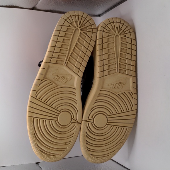 Used Nike Air Jordan 1 Retro OG High Sneakers "Shattered Backboard 3.0" Sz 12 - Picture 6 of 9